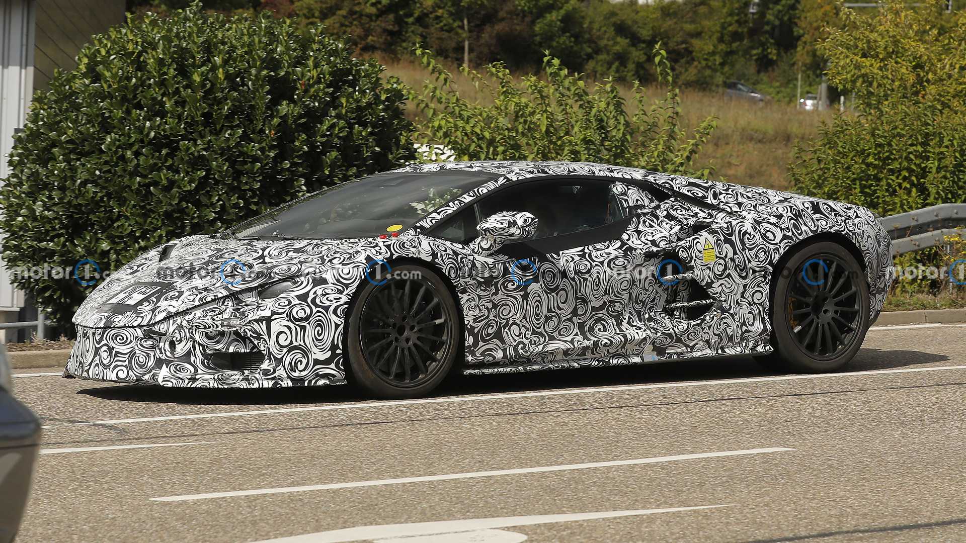 Substituto Do Lamborghini Aventador 1
