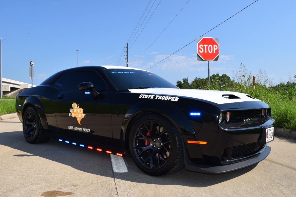 Dodge Challenger Policia