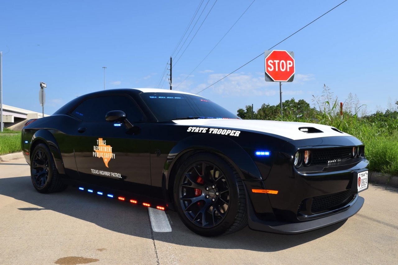 Dodge Challenger Policia