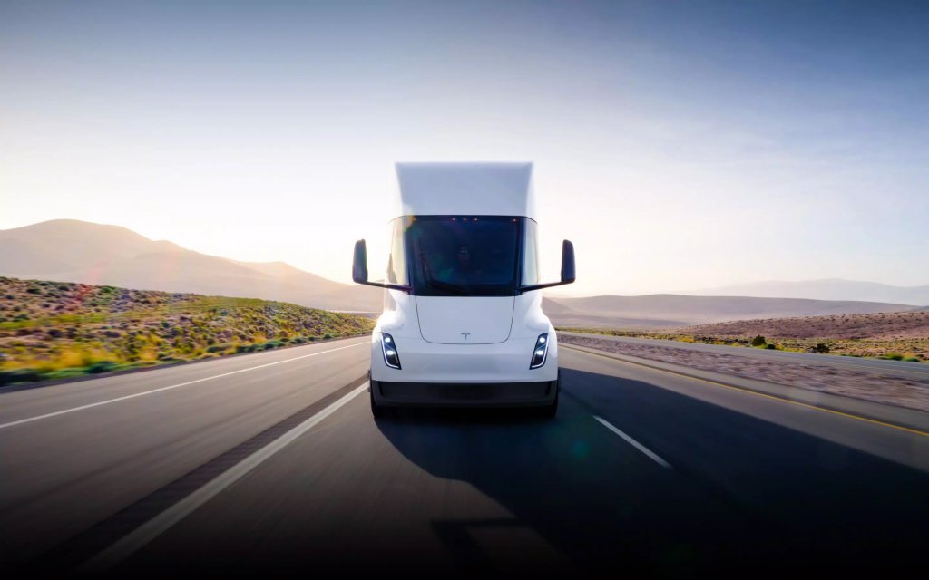 Tesla Semi Truck 2