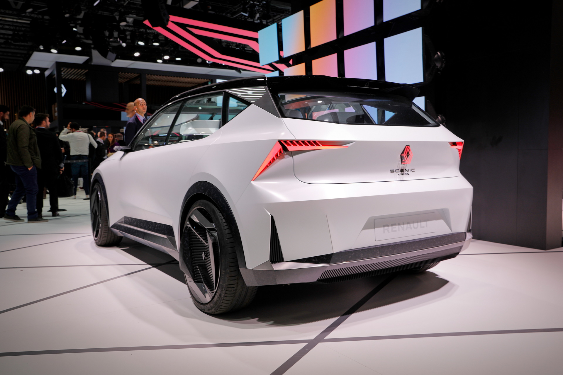 Conceito da Renault mostrado no Salão de Paris