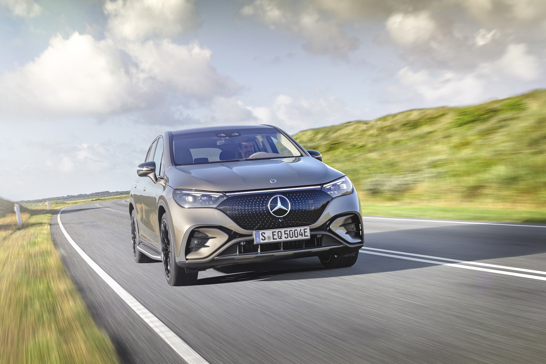 Mercedes Eq. Eqe Suv.