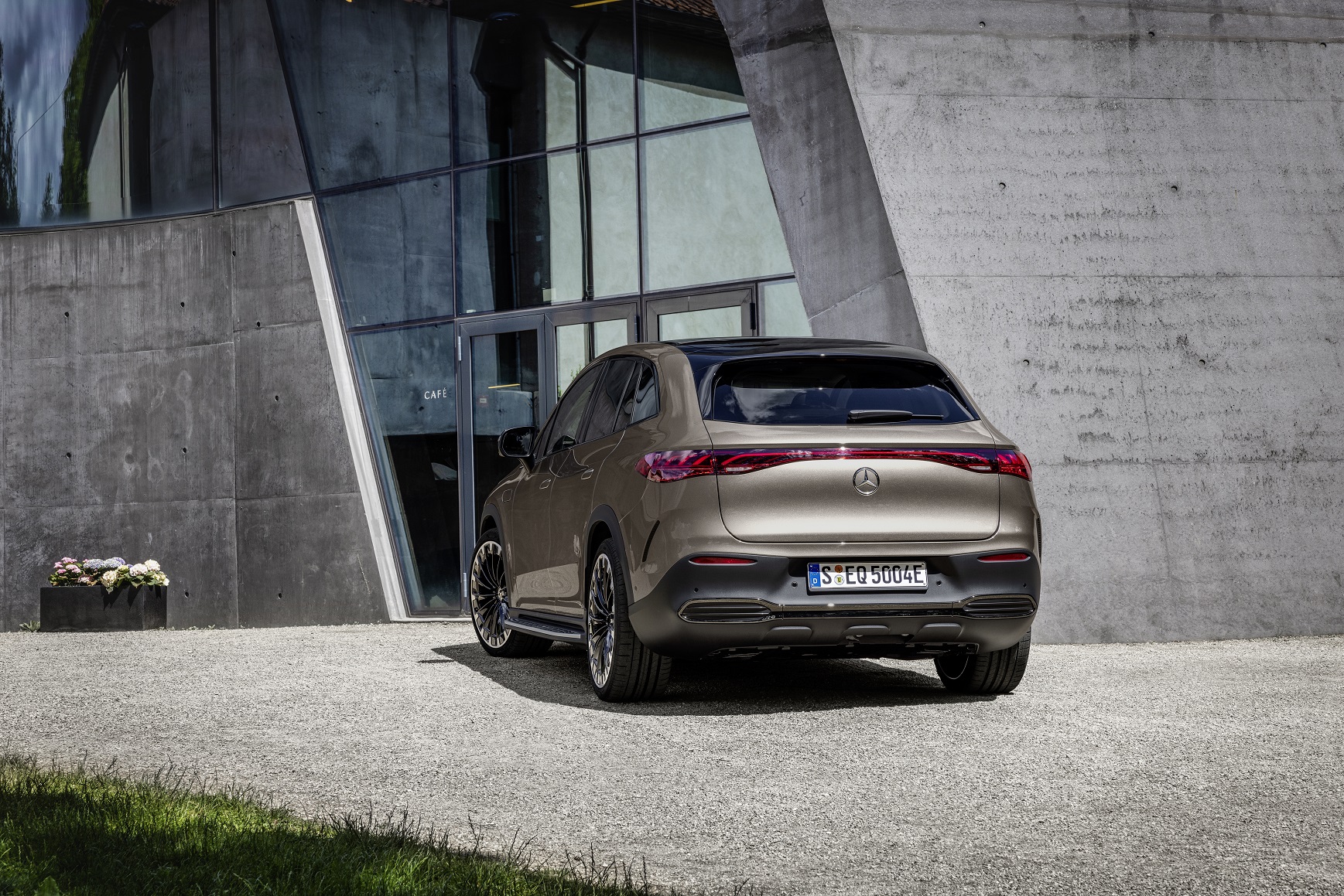 Mercedes Eq. Eqe Suv.