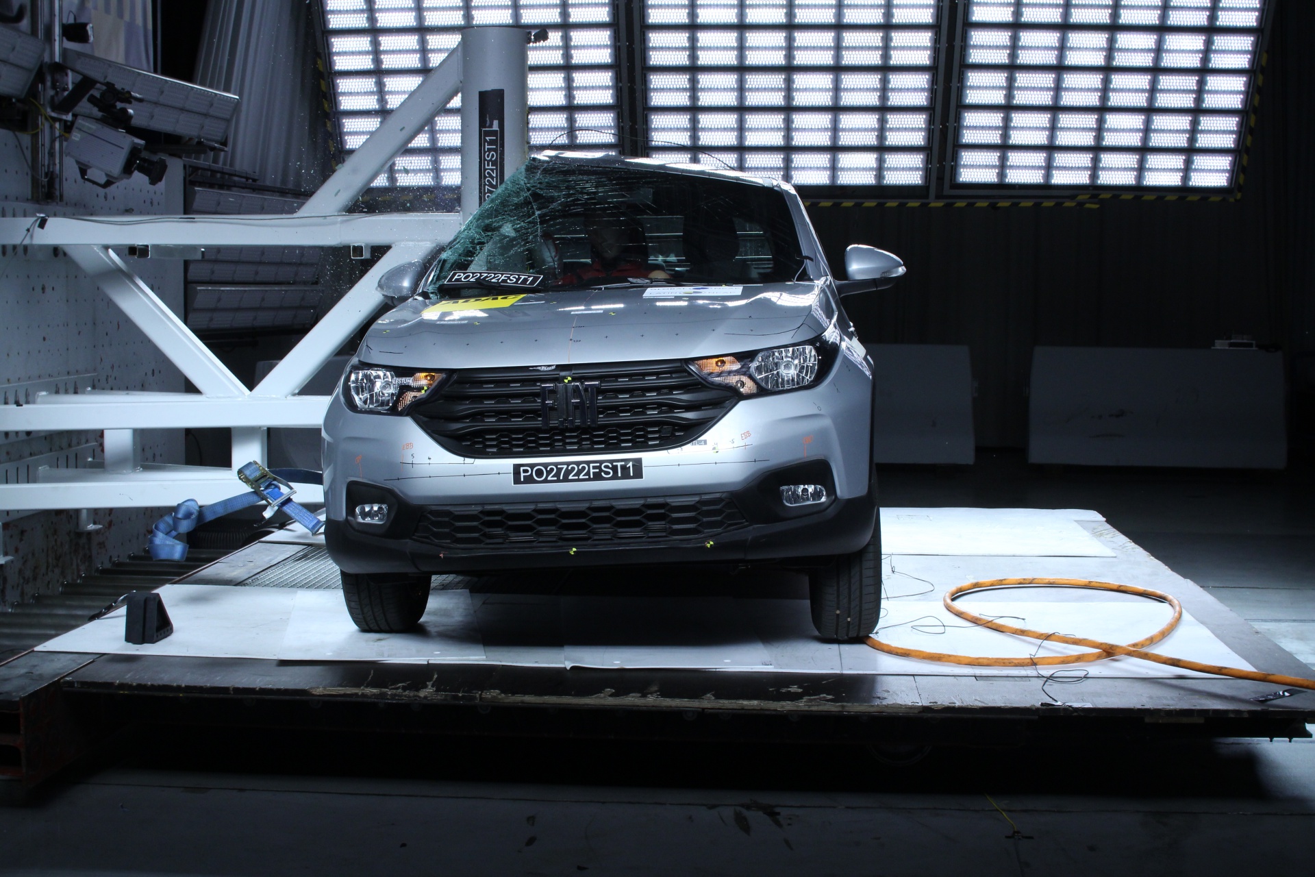 Strada Latinncap F2