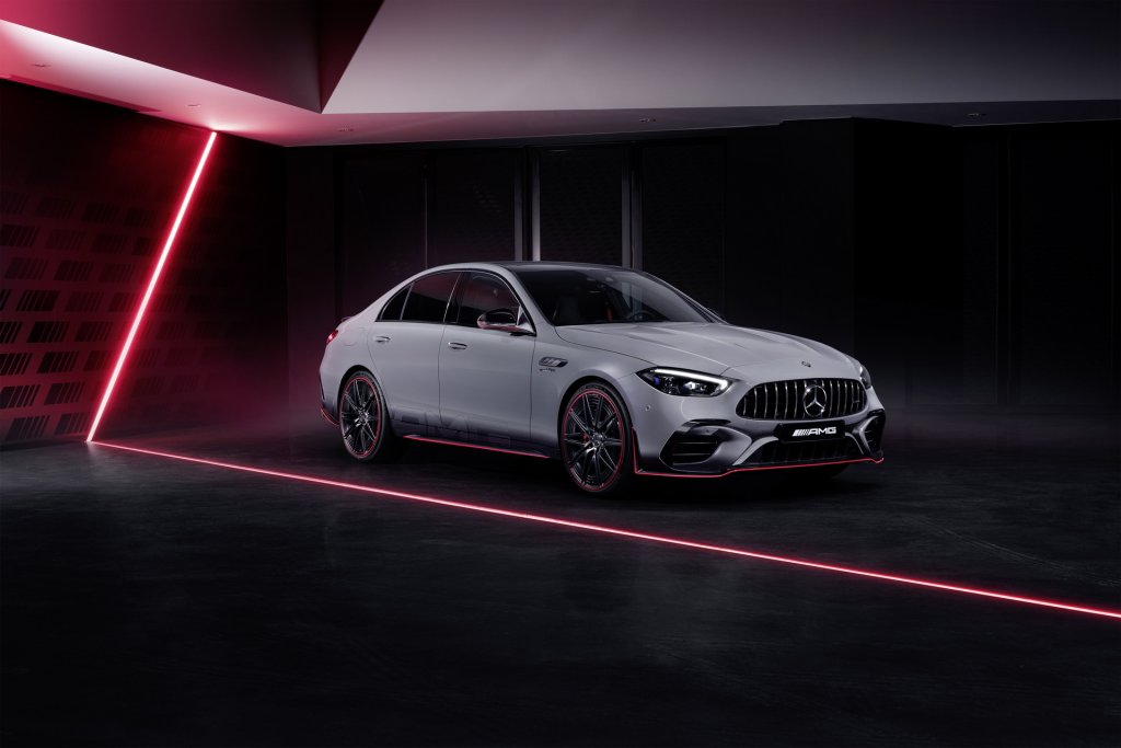 Mercedes Amg C 63 S E Performance F1 Edition 1 Destaque
