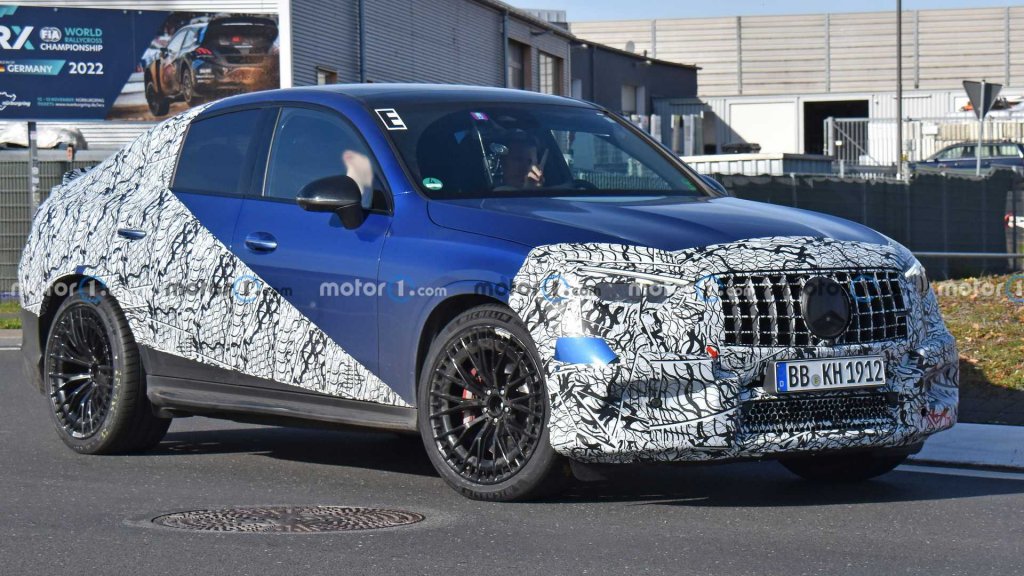 Mercedes Benz Glc Coupe 63 Amg (1)