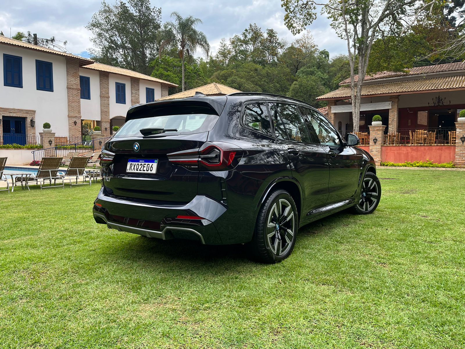 Bmw Ix3 Traseira