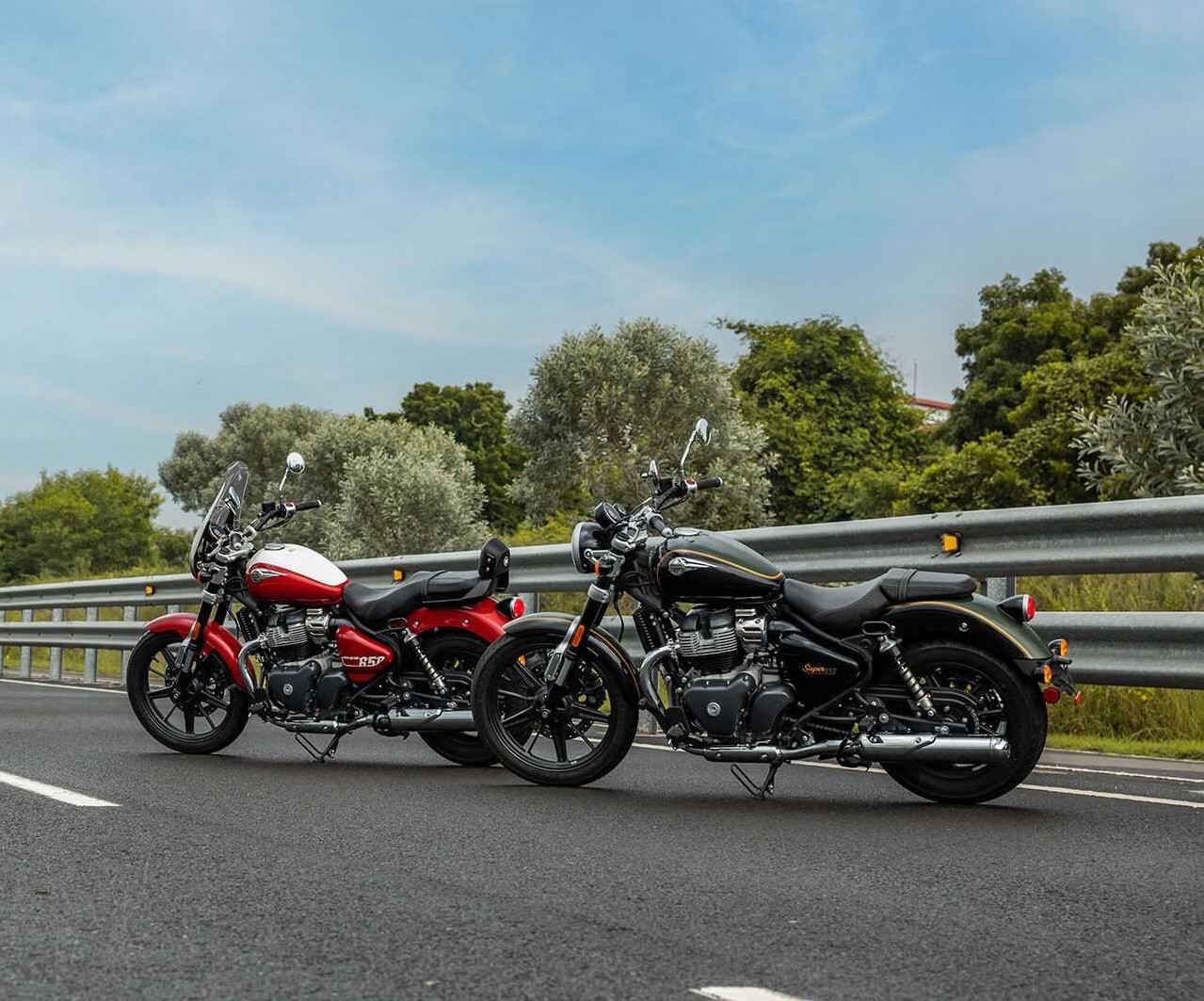 Royal Enfield Super Meteor 650 (7)