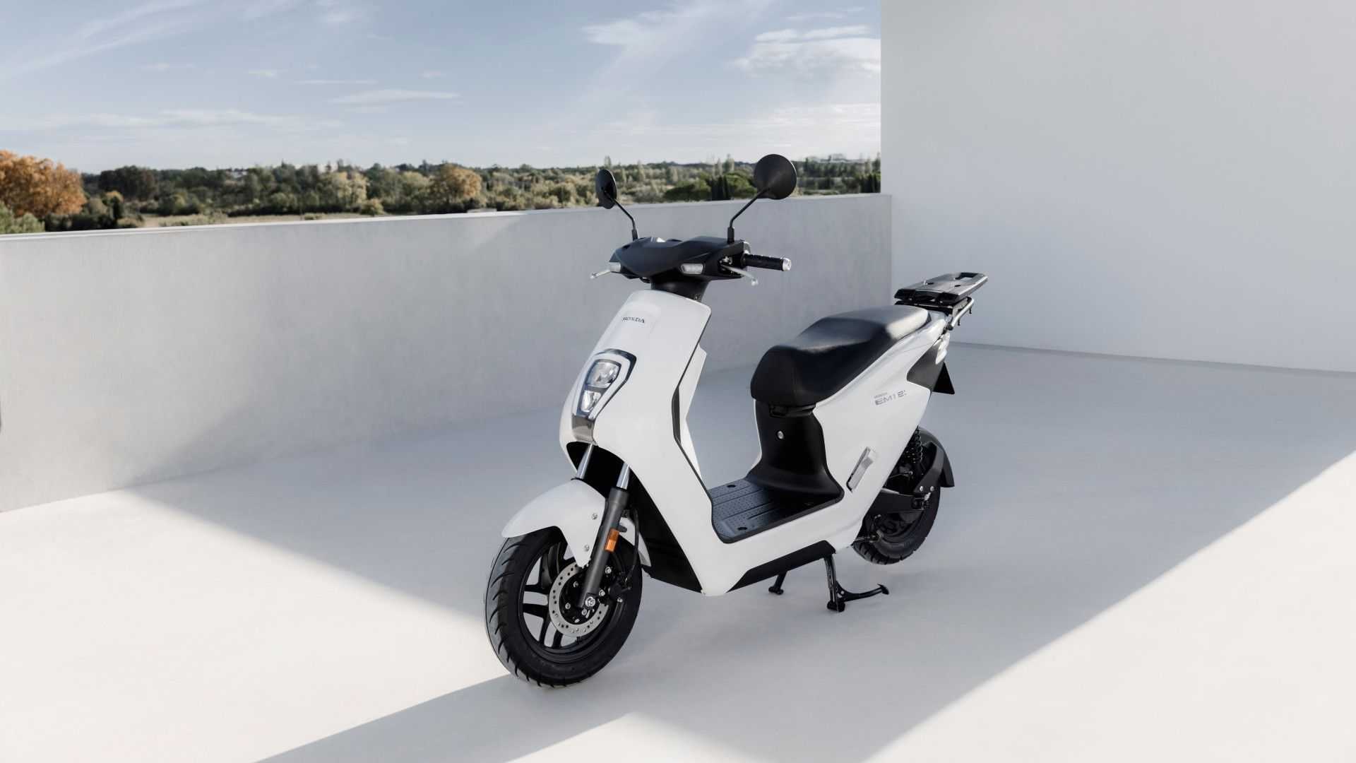 Honda EM1