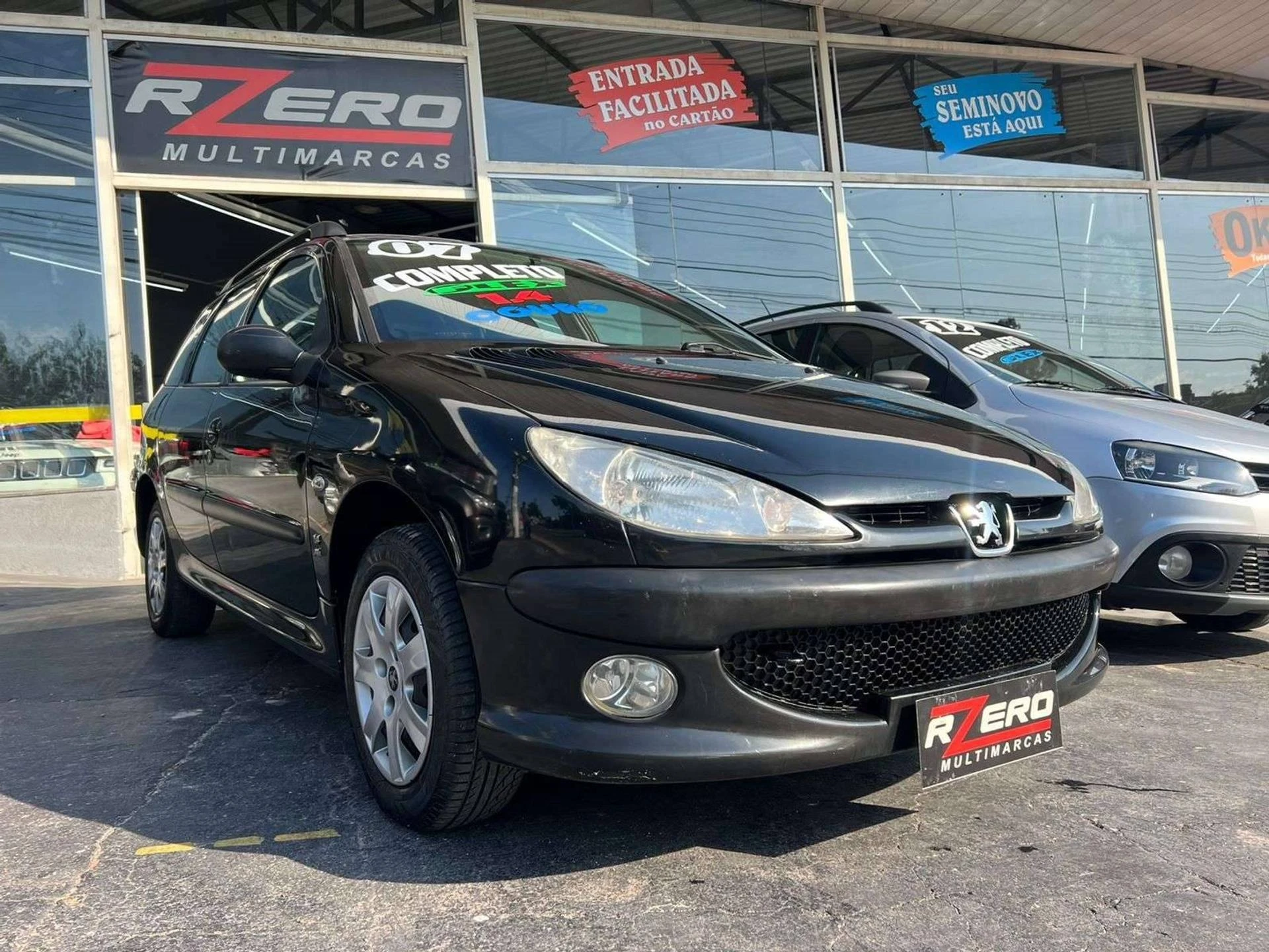 Peugeot 208 Sw Capa Black Feirão Webmotors