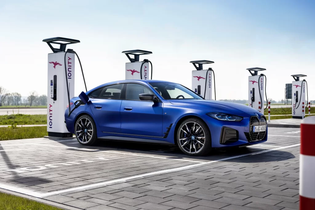 Bmw I4 01