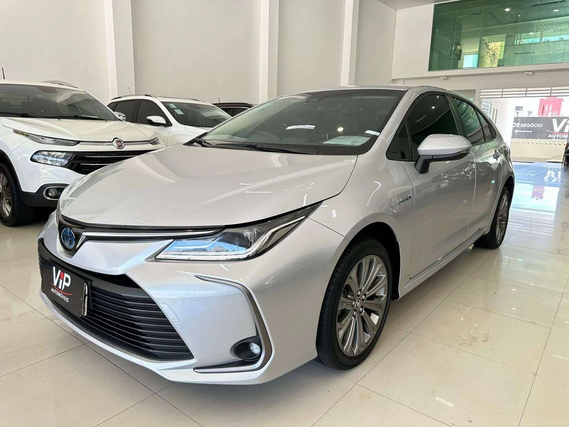 Toyota Corolla 1.8 Vvti Hybrid Flex Altis Cvt Wmimagem15084134114