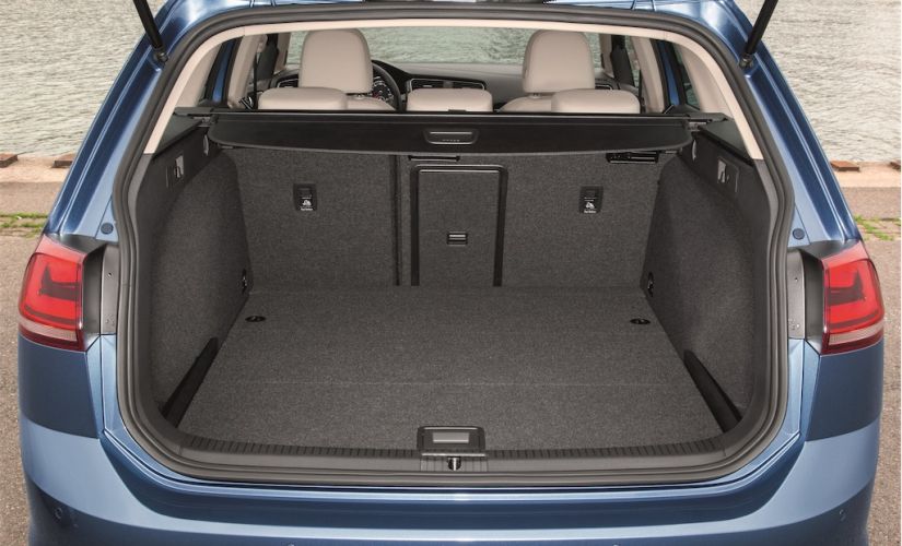 Golf Variant F5