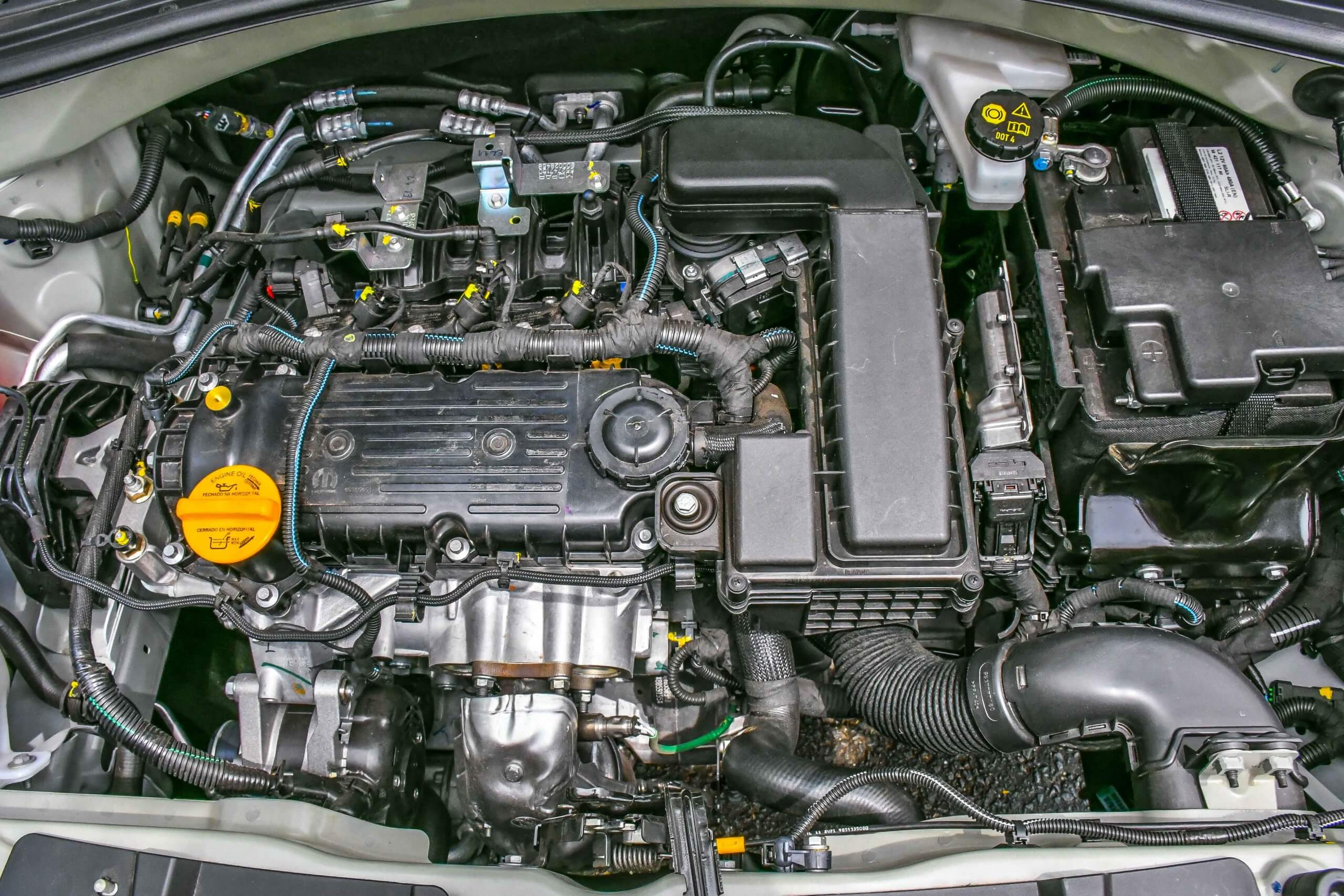 Hyundai Hb20 X Citroen C3 Feel 27 Scaled