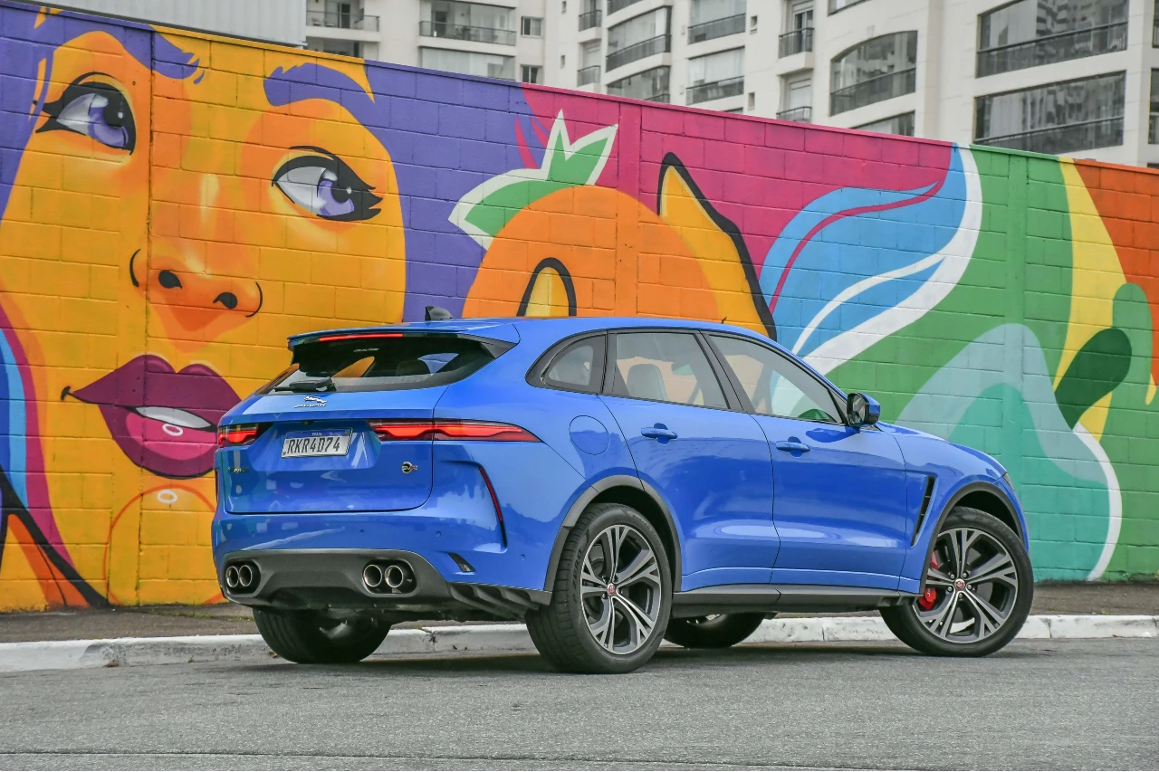 Jaguar F Pace Svr 6526
