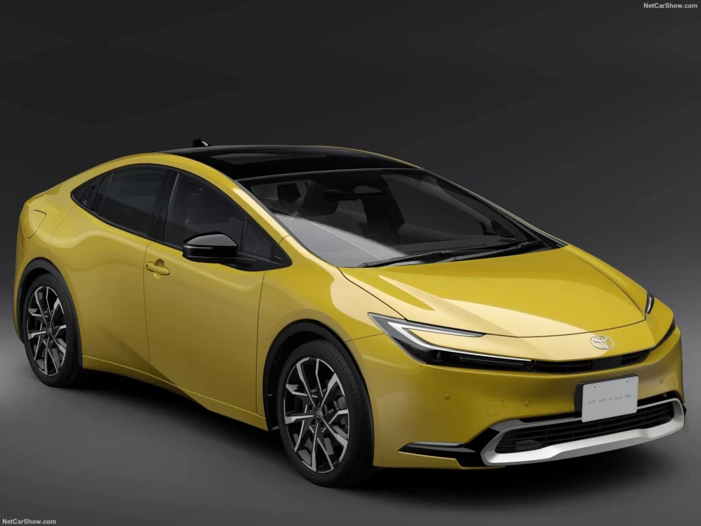 Toyota Prius 2024 01