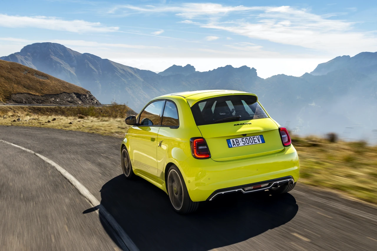 Newabarth500e08637c974263517 637cdd46ed928