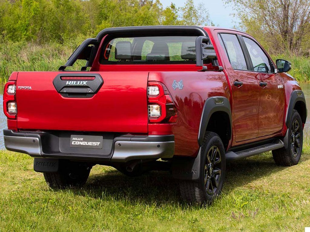 Toyota Hilux Conquest 4