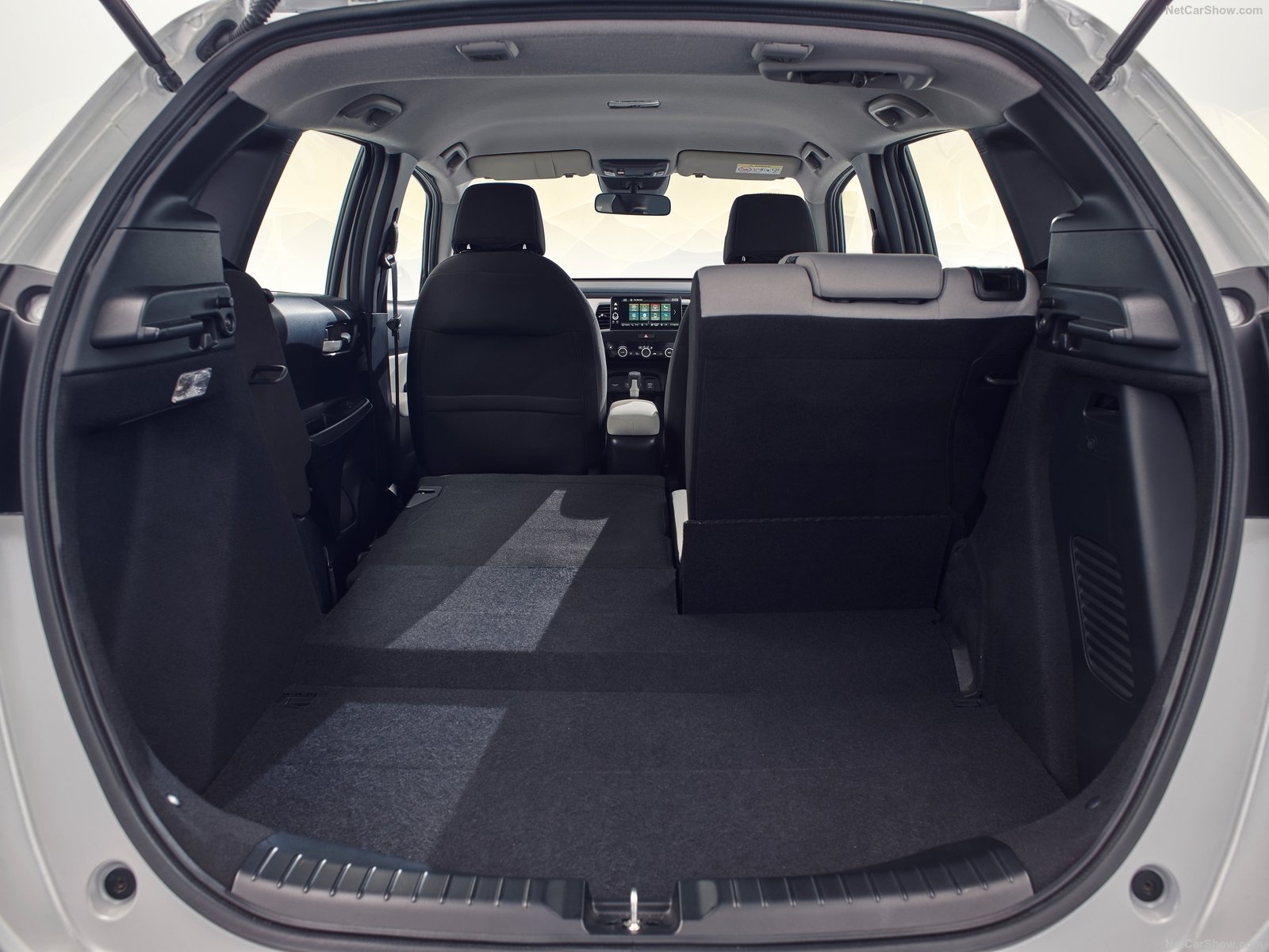 Honda Fit Crosstar (10)