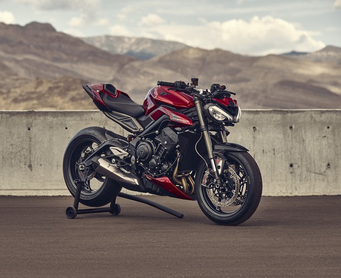Triumph Street Triple 765 2023 (16)