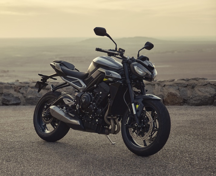 Triumph Street Triple 765 2023 (1)
