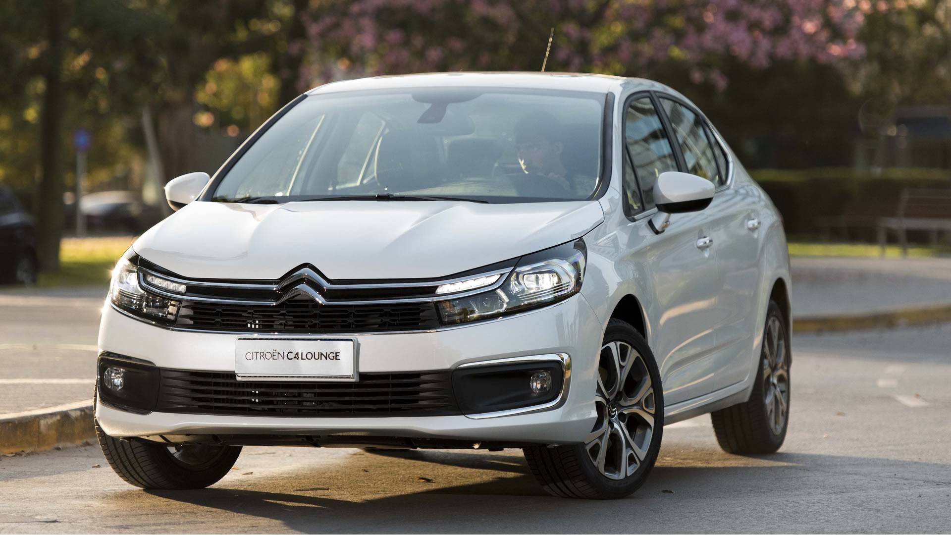 Citroen C4 Lounge Destaque