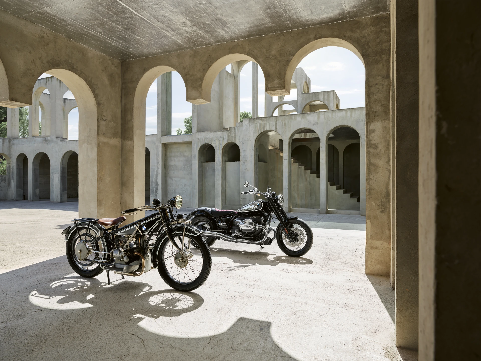 BMW R 32 e R 18 100 anos