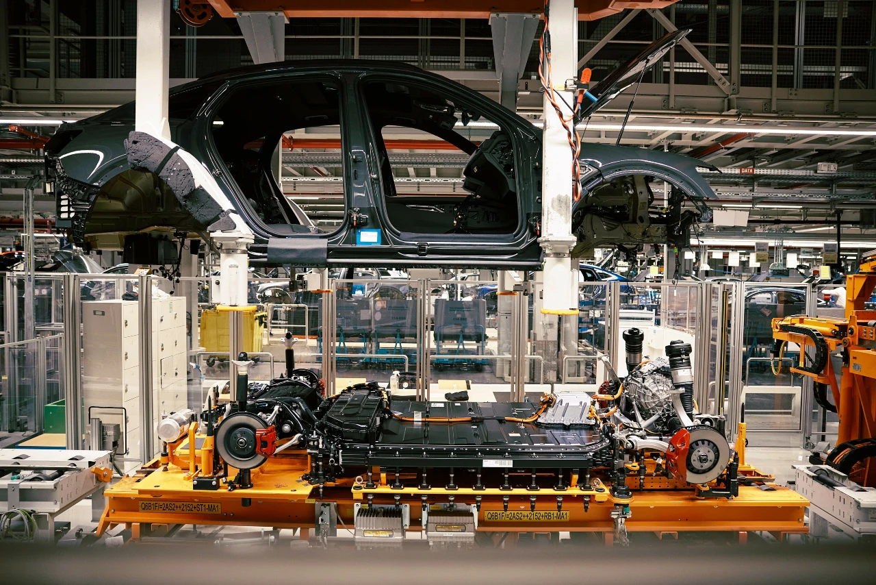 Audi Q8 E Tron 2