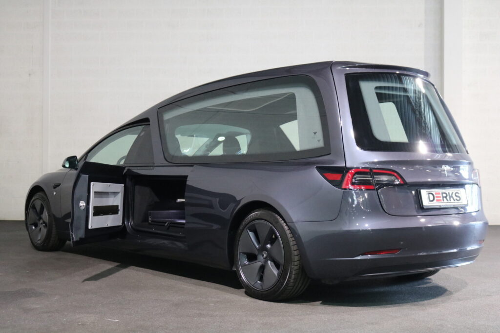 Tesla Hearse 3 F1