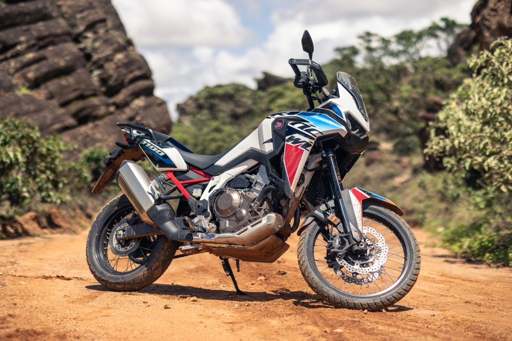 Honda Africa Twin 2023 3