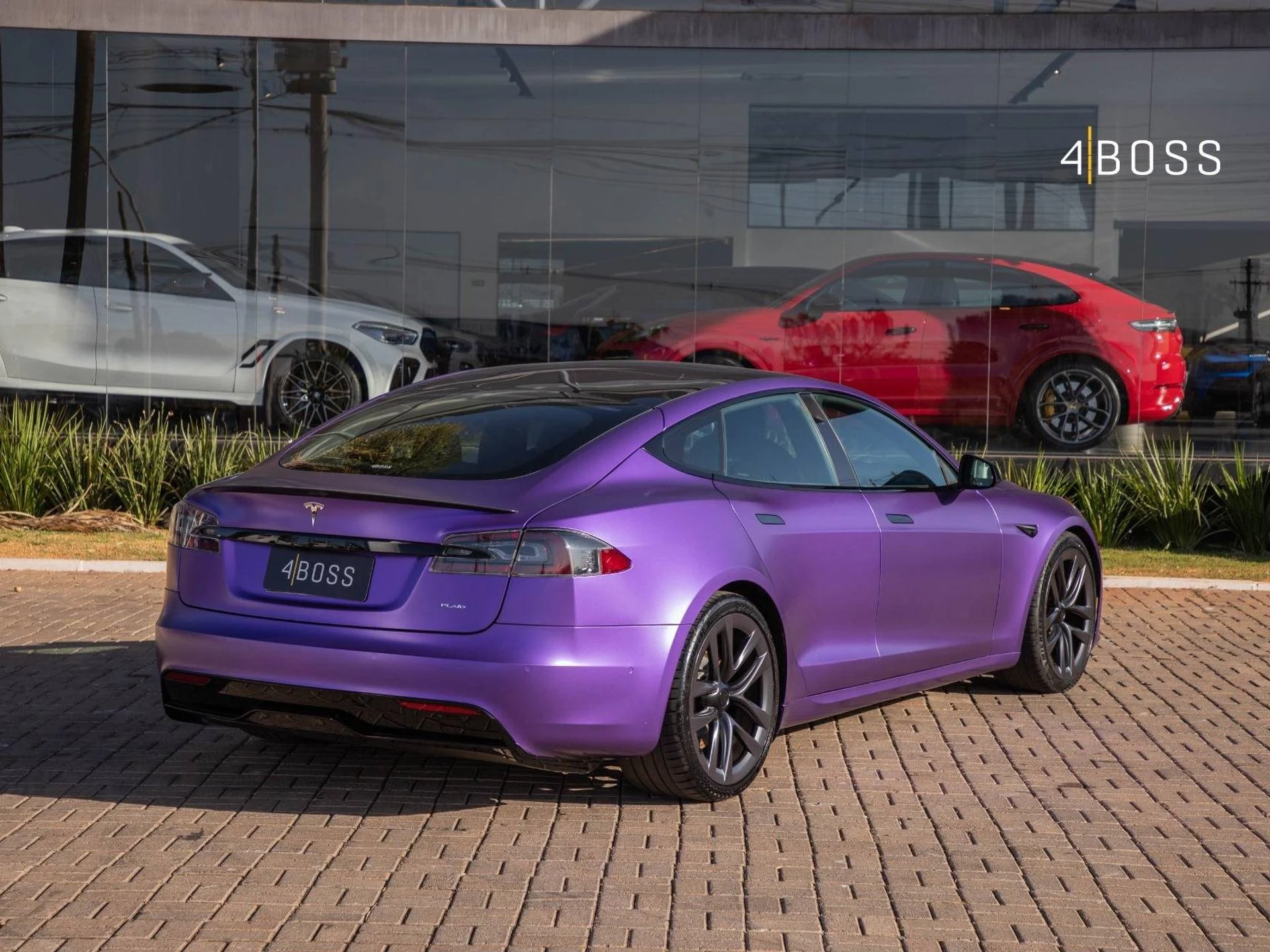 Tesla S Plaid Matéria (1)