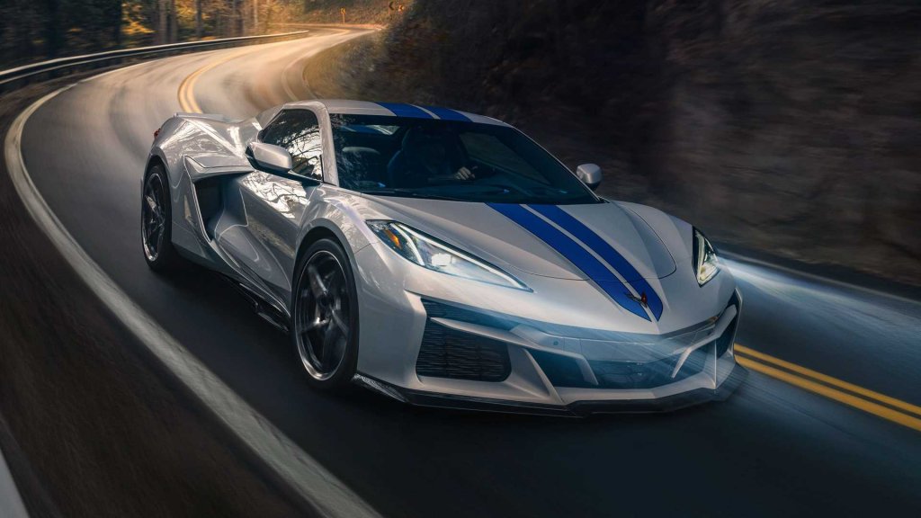 Corvette E Ray 2024 Destaque