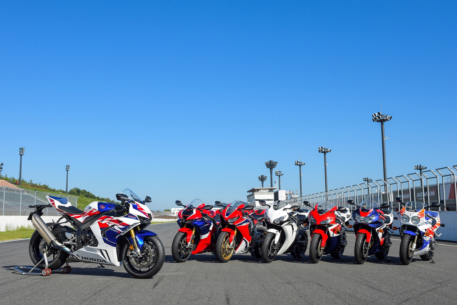 22ym Honda Cbr1000rr R Fireblade Sp 30th Anniversary