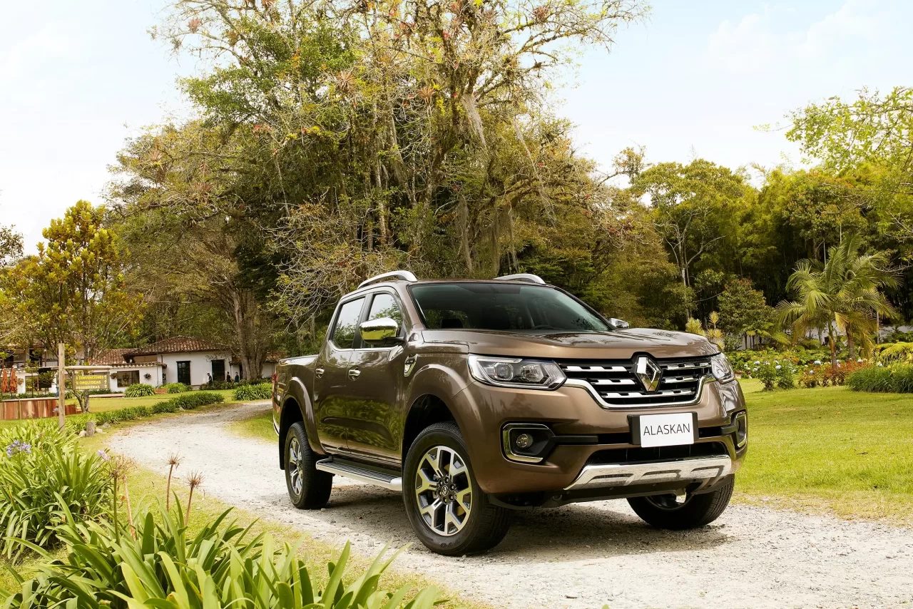 Renault Alaskan 6