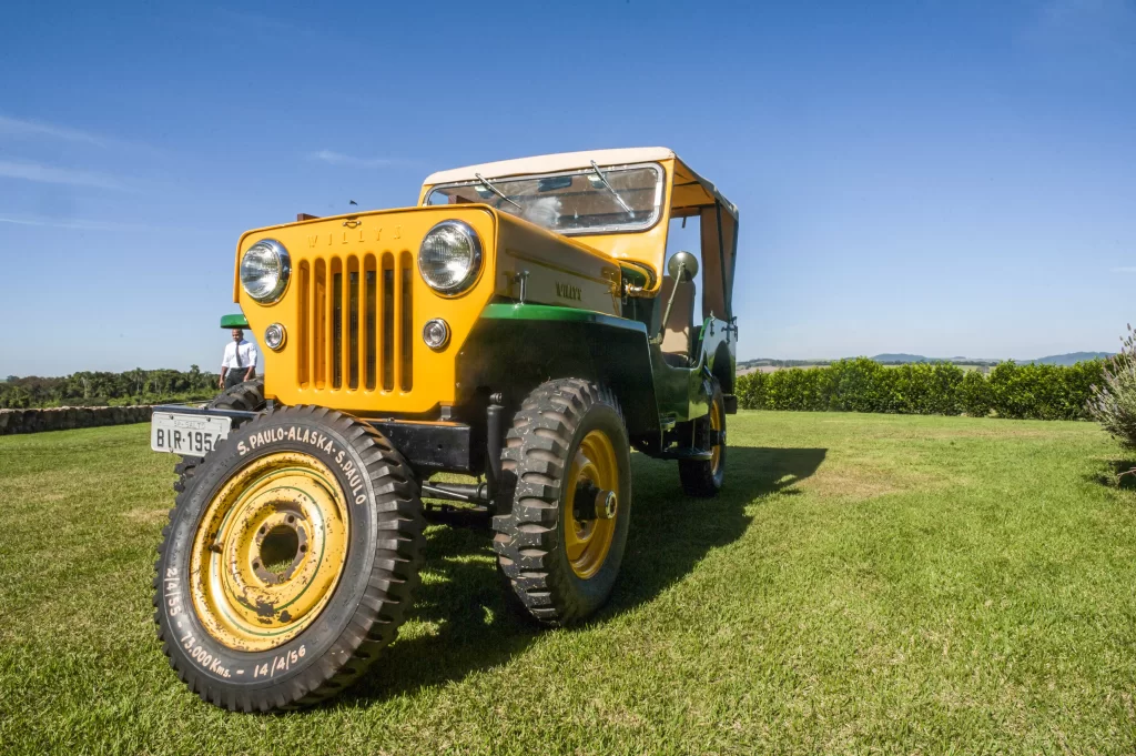 Jeep Cj 3b 70 Anos