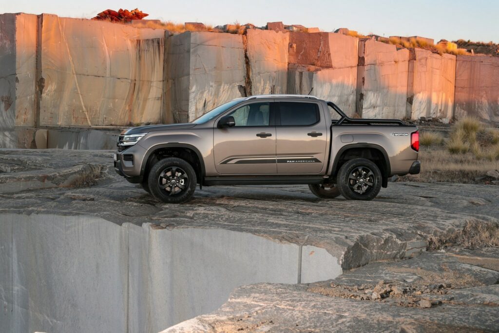 Novo Volkswagen Amarok 2023 (45)