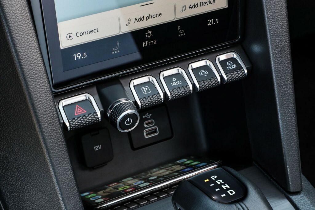 Novo Volkswagen Amarok 2023 (70)