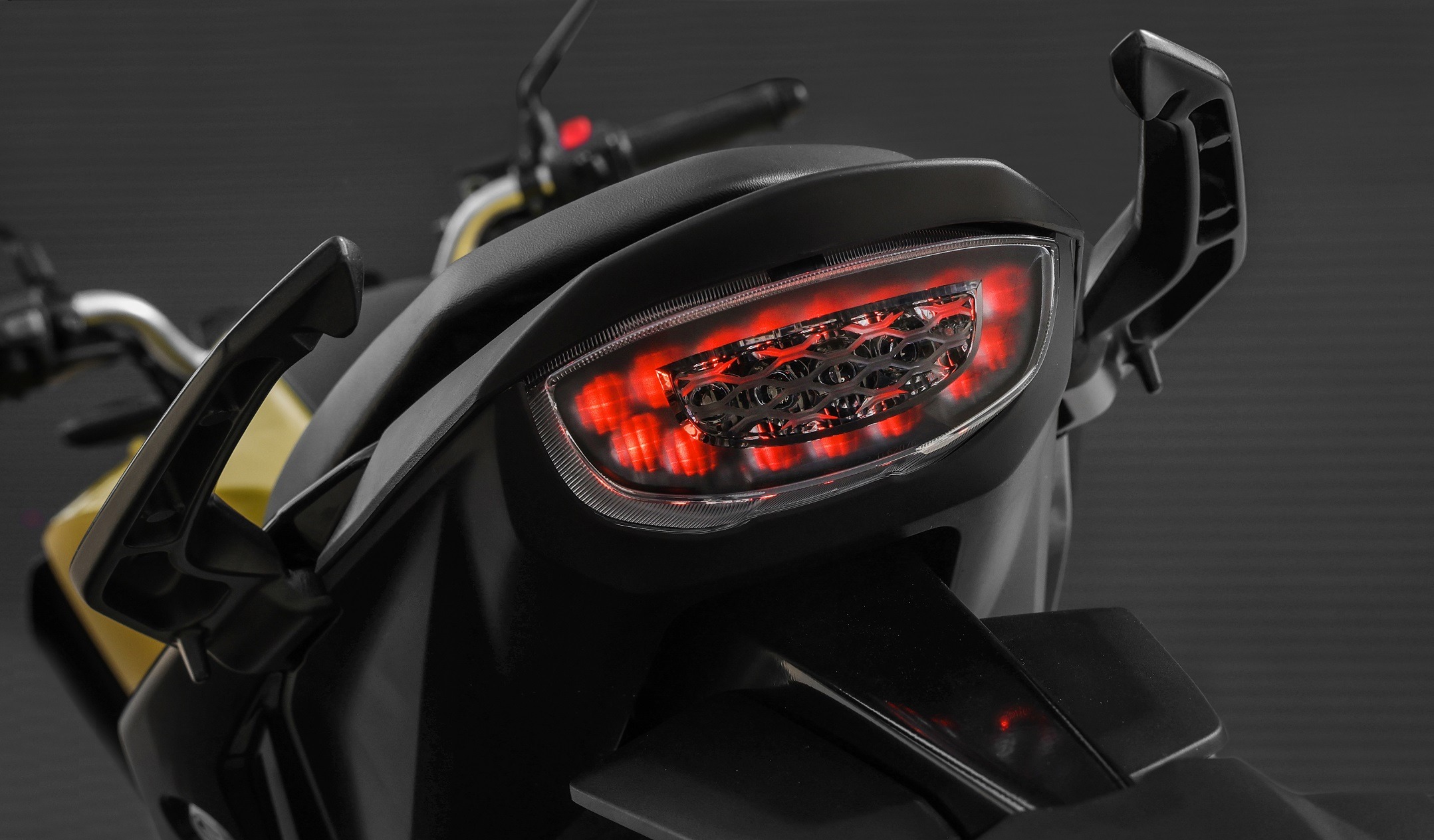 Honda Cb 300f Twister 2023 (30) 30 11zon