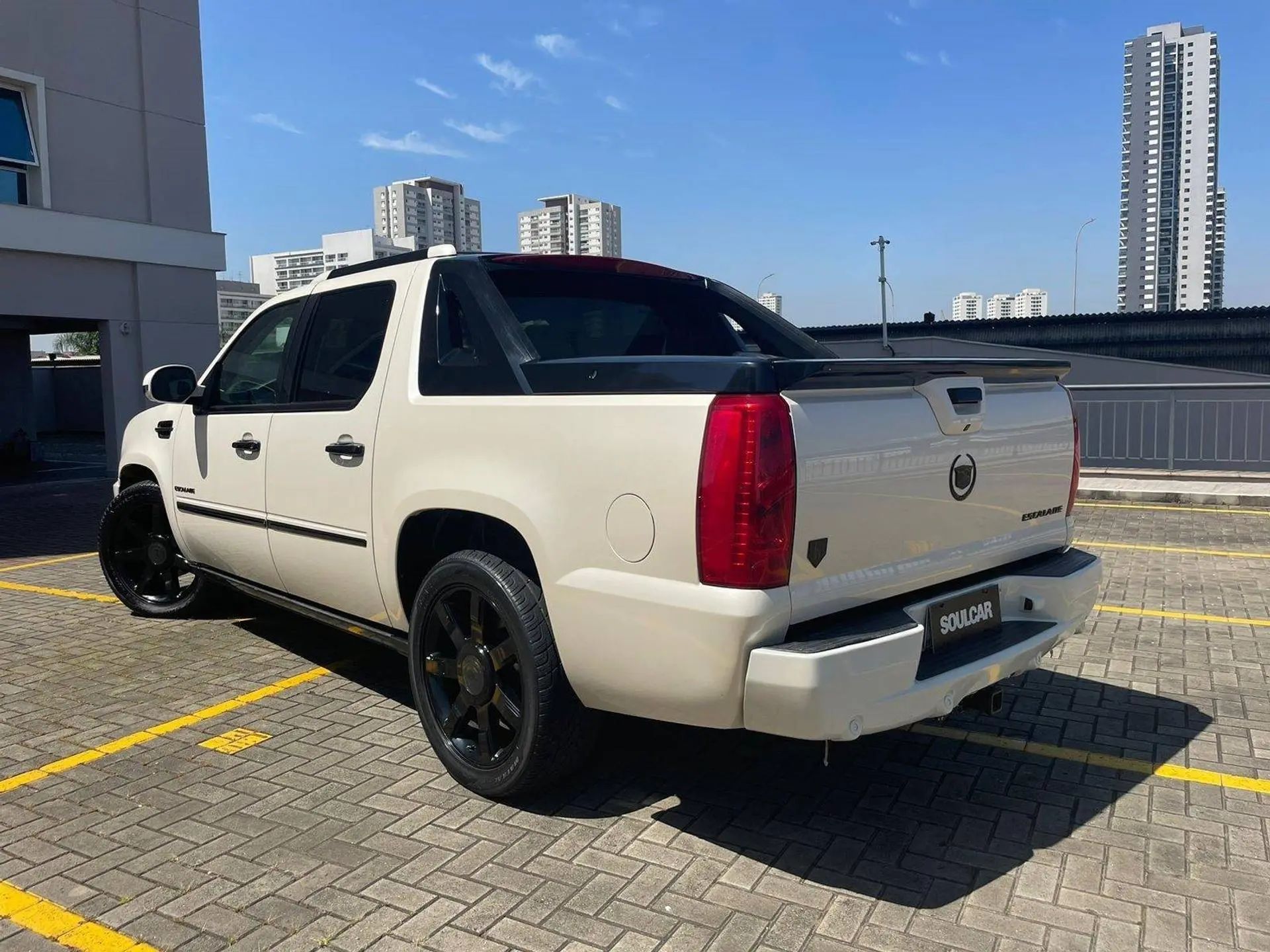 Cadillac Escalade 6.2 Ext 4x2 V8 Gasolina 4p Automatico Wmimagem23405995312
