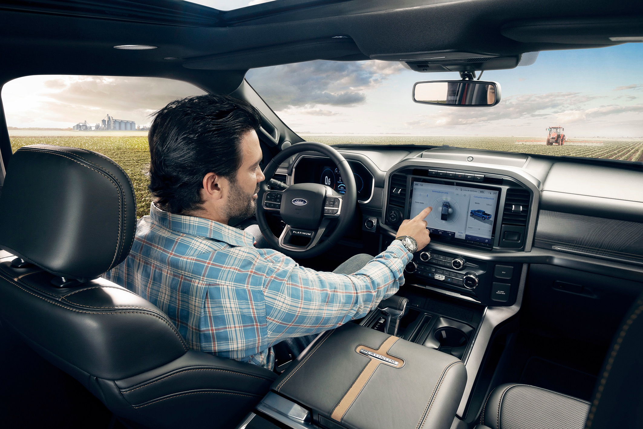 Ford F 150 Platinum 12 5 11zon
