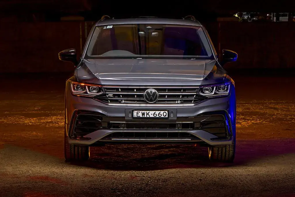 2023 Vw Tiguan Allspace Monochrome 003