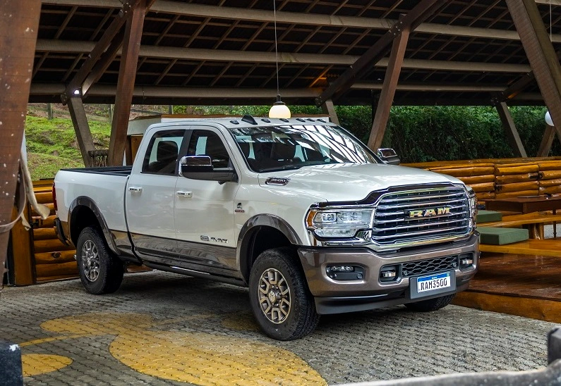 Ram 3500 001