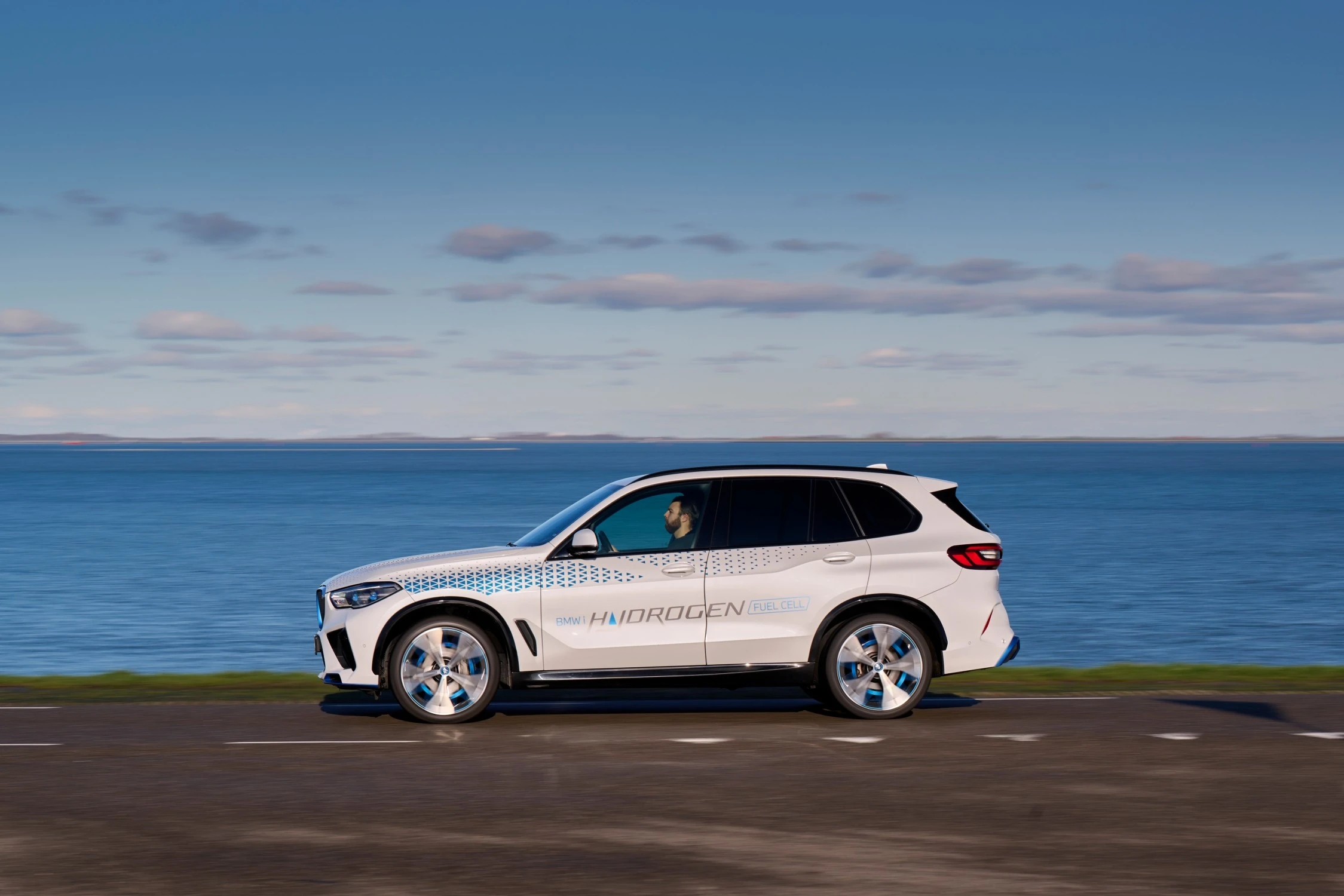 Bmw Ix5 Hydrogen (3)