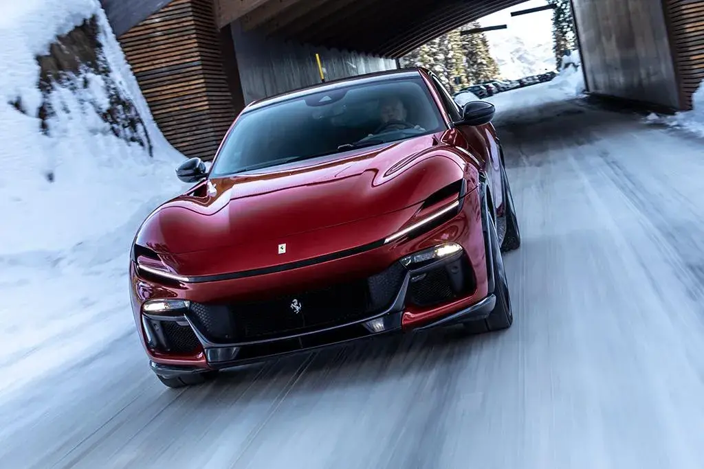 2023 Ferrari Purosangue 3393
