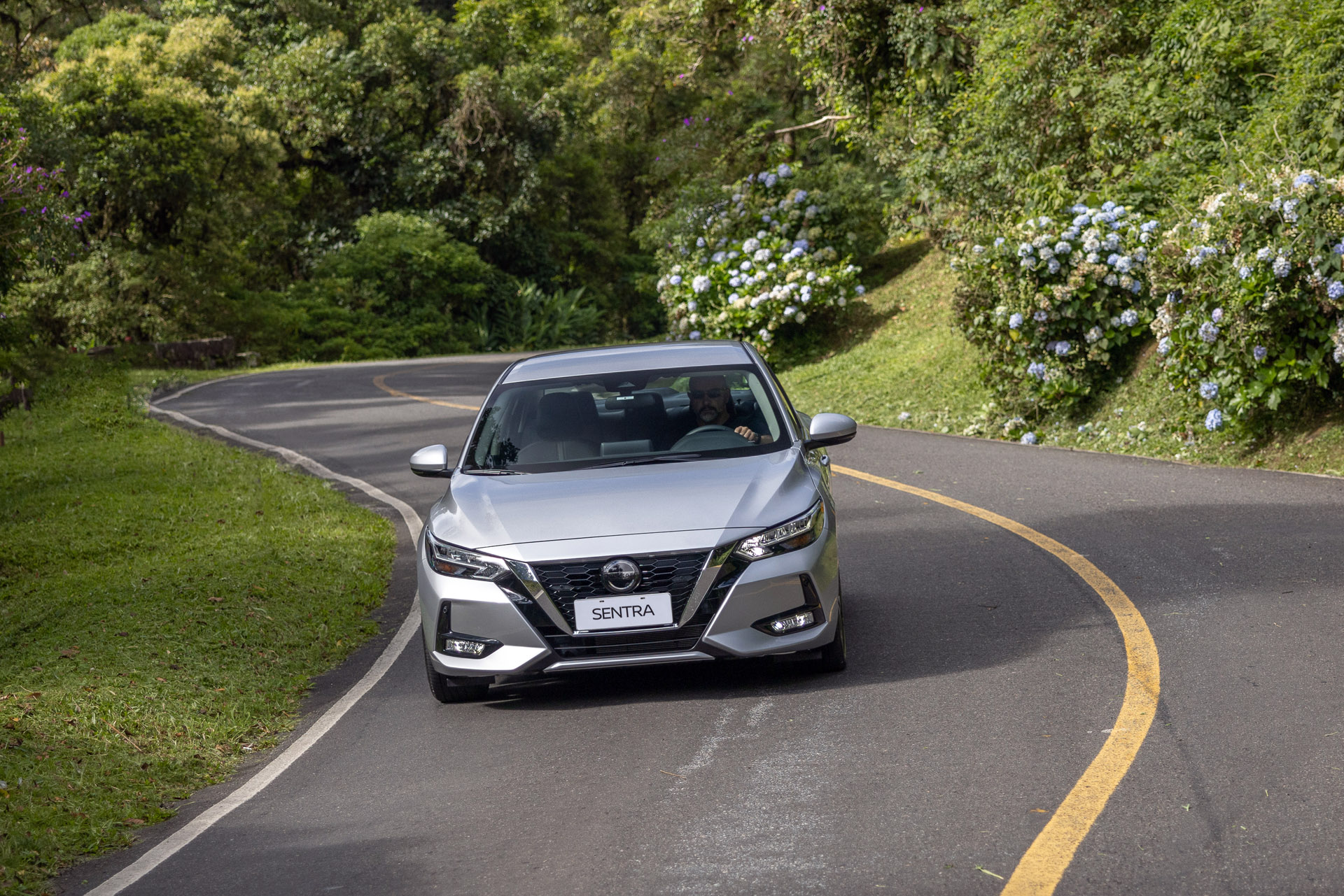 Novo Nissan Sentra Advance (18)
