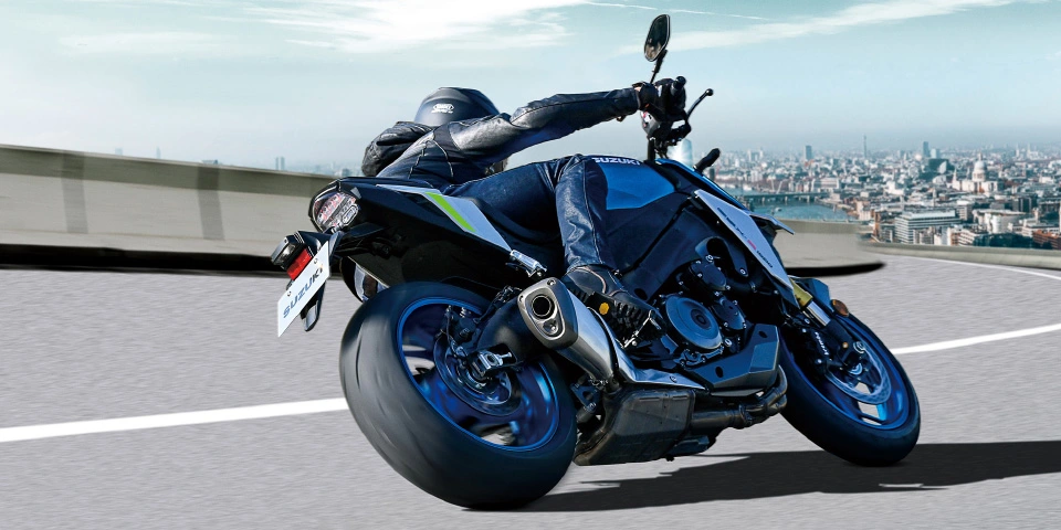 Suzuki Gsx S 1000 (3)