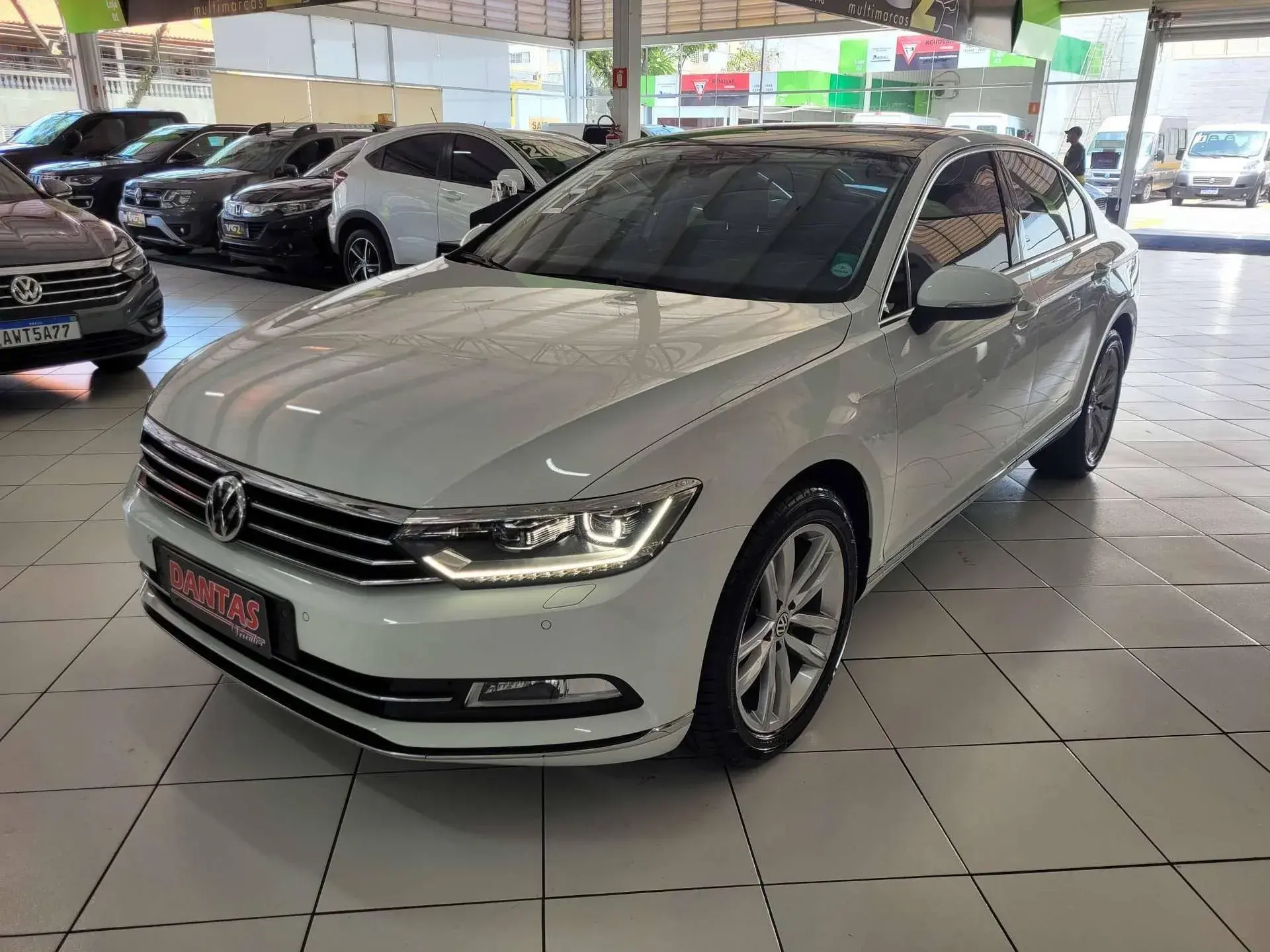 Volkswagen Passat 2.0 16v Tsi Bluemotion Gasolina Highline 4p Dsg Wmimagem03181128031