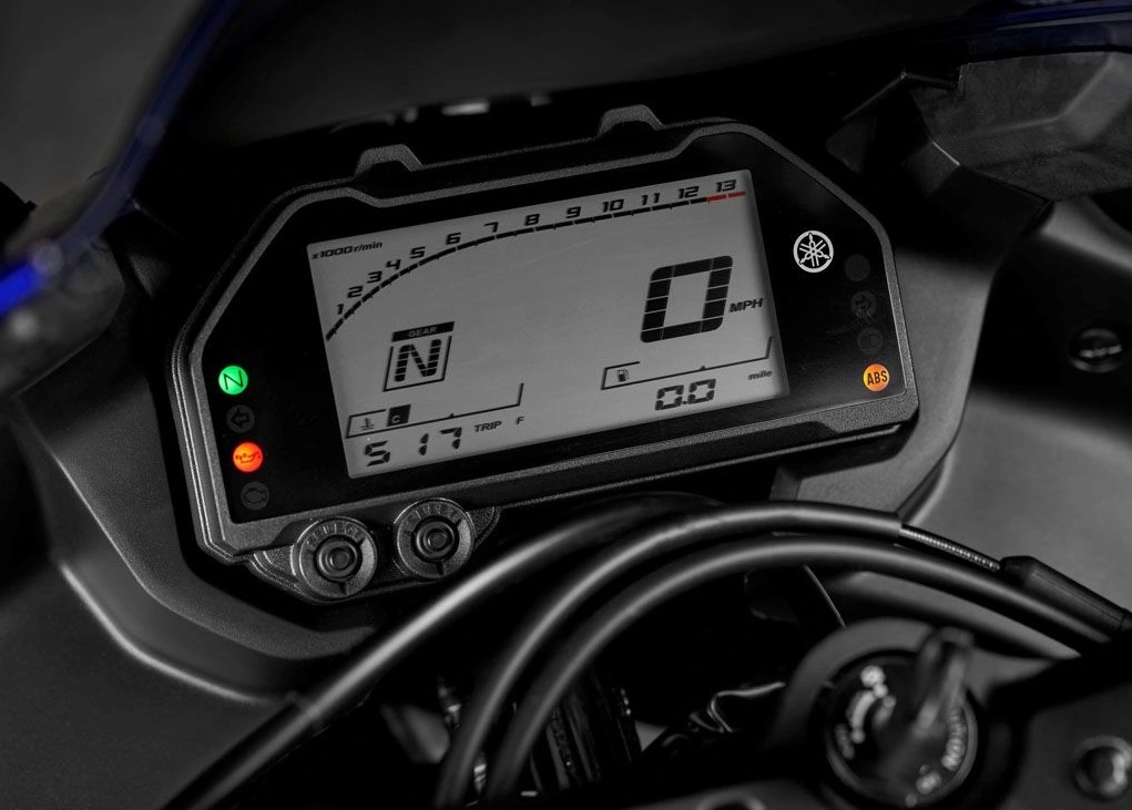 Yamaha Yzf R3 2023 (5)