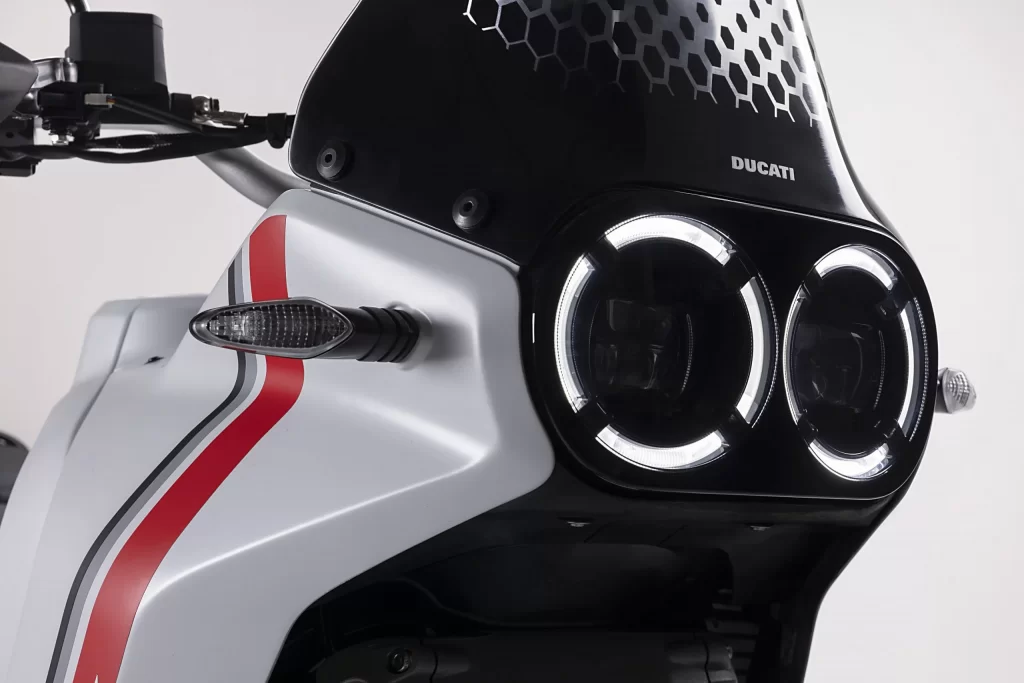 Ducati Desertx (7)