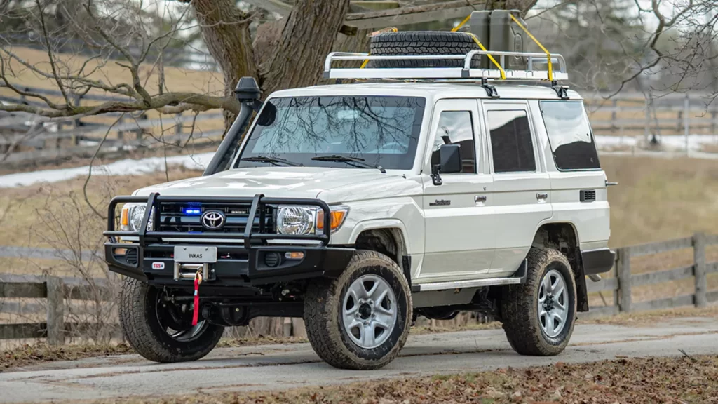 Inkas Armored Toyota Land Cruiser 76 24a